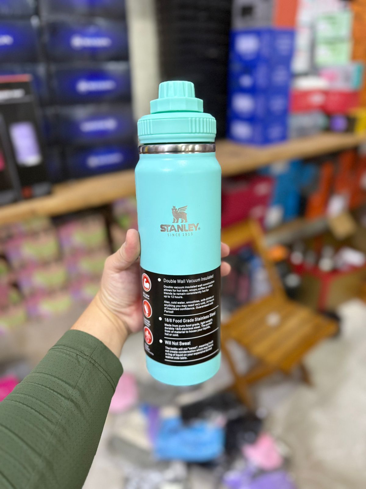 Botella Stanley 800ml – Hidratación para todo el día