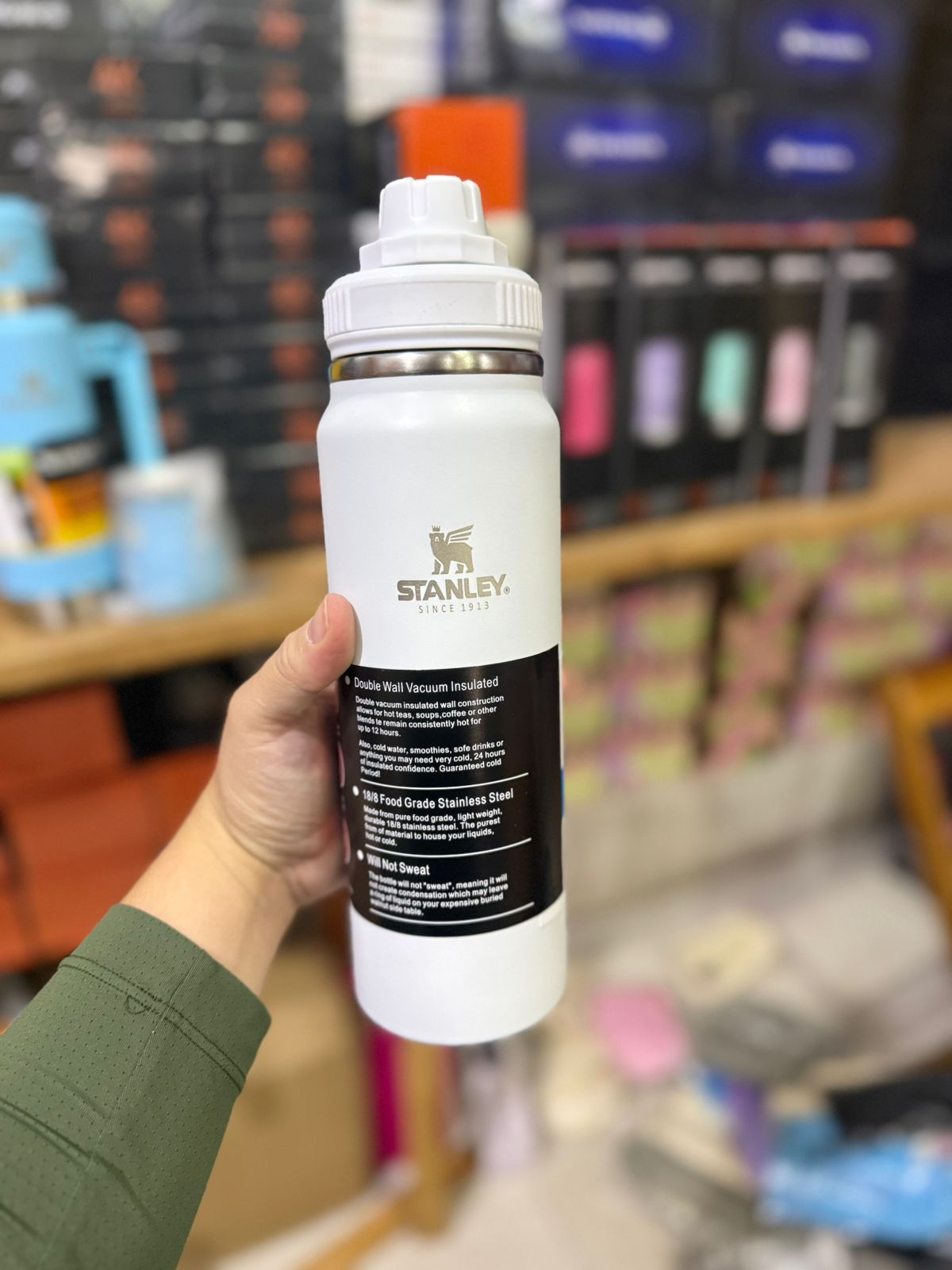 Botella Stanley 800ml – Hidratación para todo el día